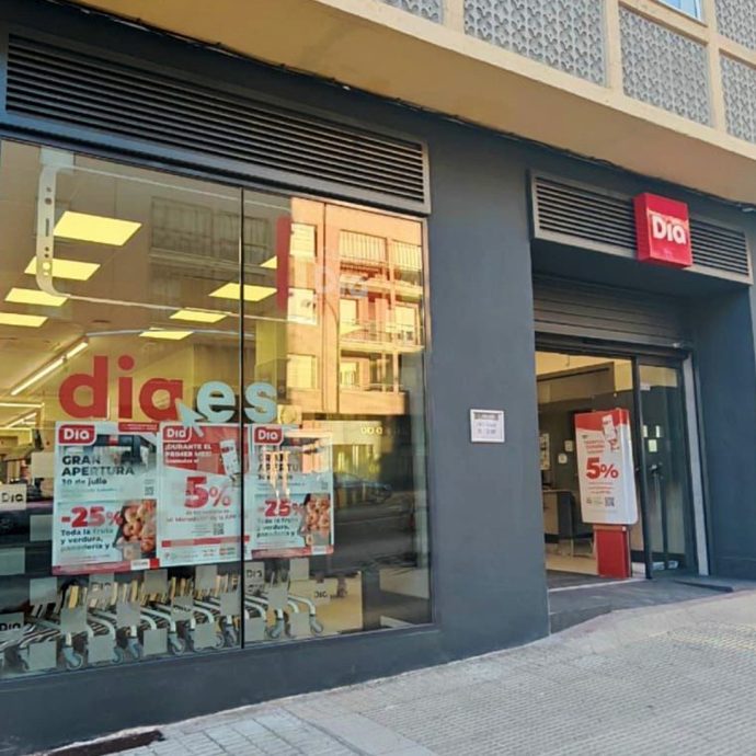Dia consolida su presencia en Castilla y León con la apertura de una nueva tienda en la ciudad de Segovia