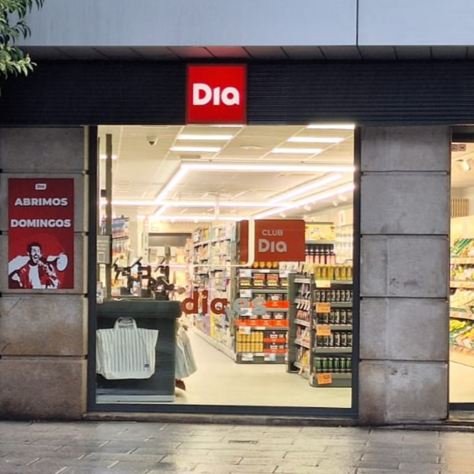Dia refuerza su presencia en Galicia con la apertura de una nueva tienda en Santiago de Compostela