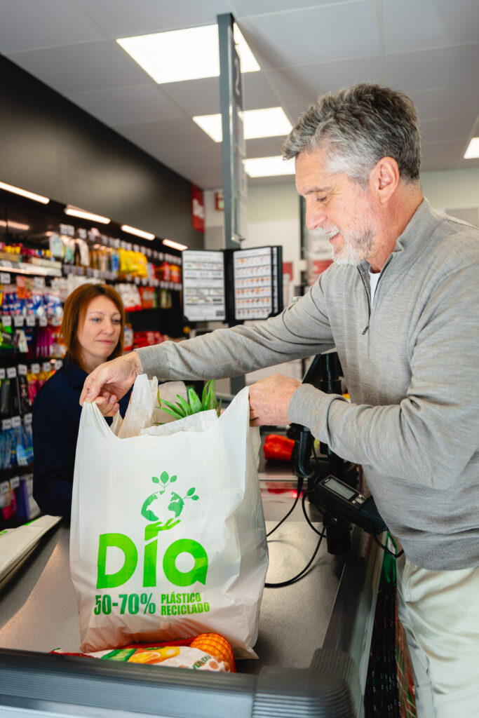 TIENDAS-030