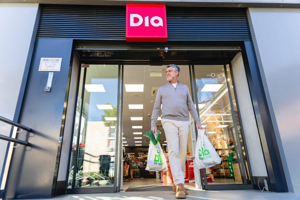 TIENDAS-143