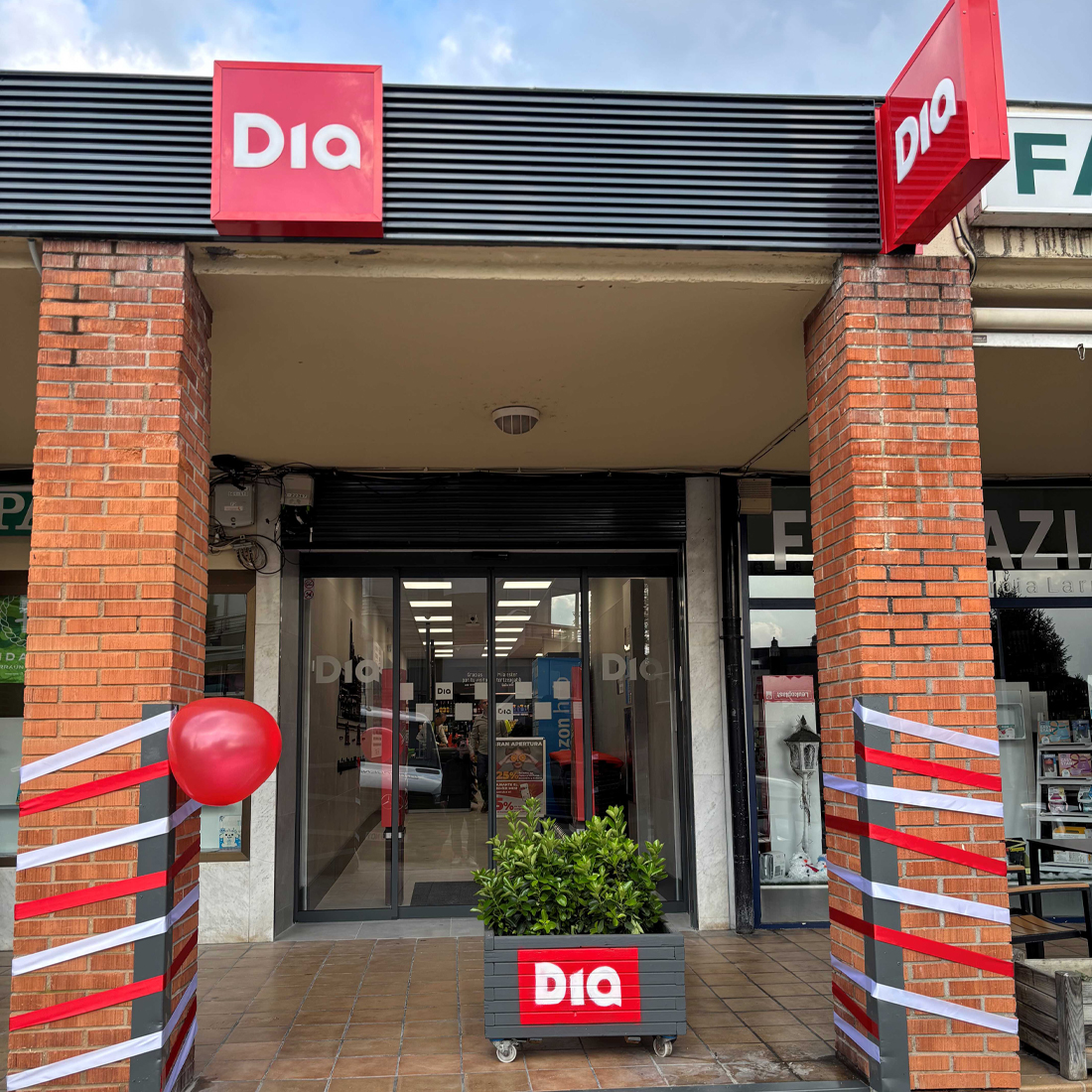 Dia refuerza su apuesta por Guipúzcoa con la apertura de una nueva tienda en Hondarribia